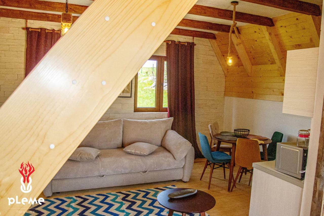 Family Houses Pleme جابلياك المظهر الخارجي الصورة
